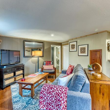 Cozy Coleman St. Cottage Bethel Exterior foto