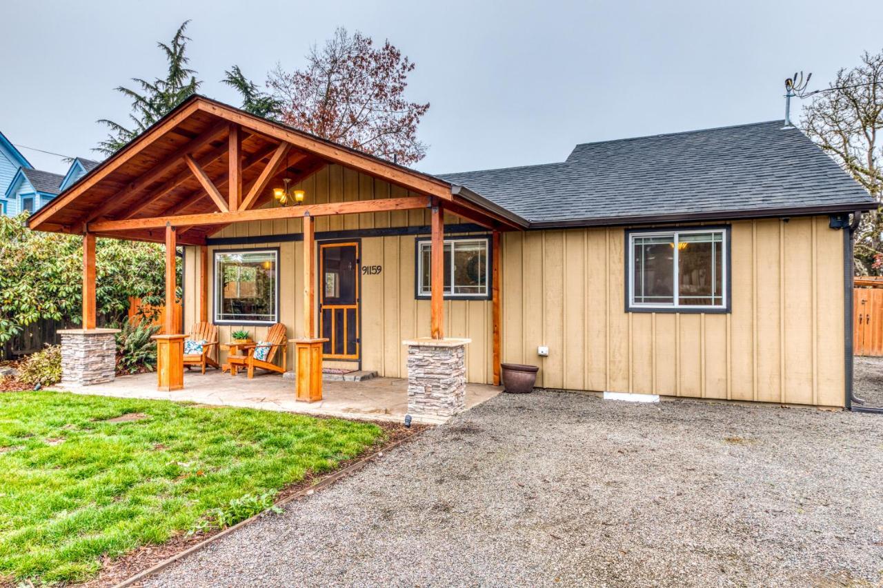 Cozy Coleman St. Cottage Bethel Exterior foto